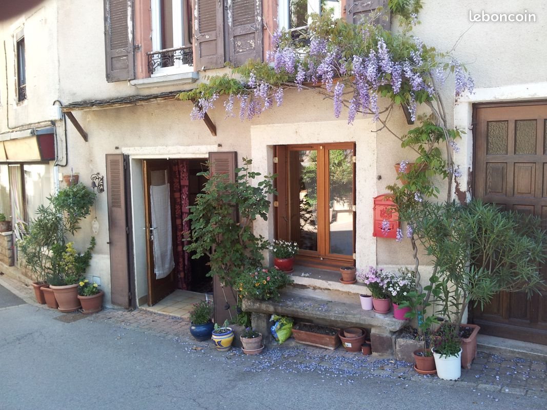 Maison à vendre, 100m², Saint-Laurent-d'Olt