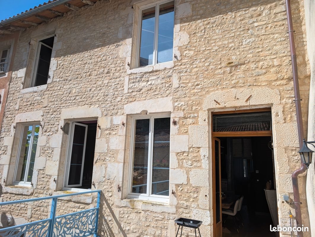 Maison à vendre, 232m², Verteuil-sur-Charente