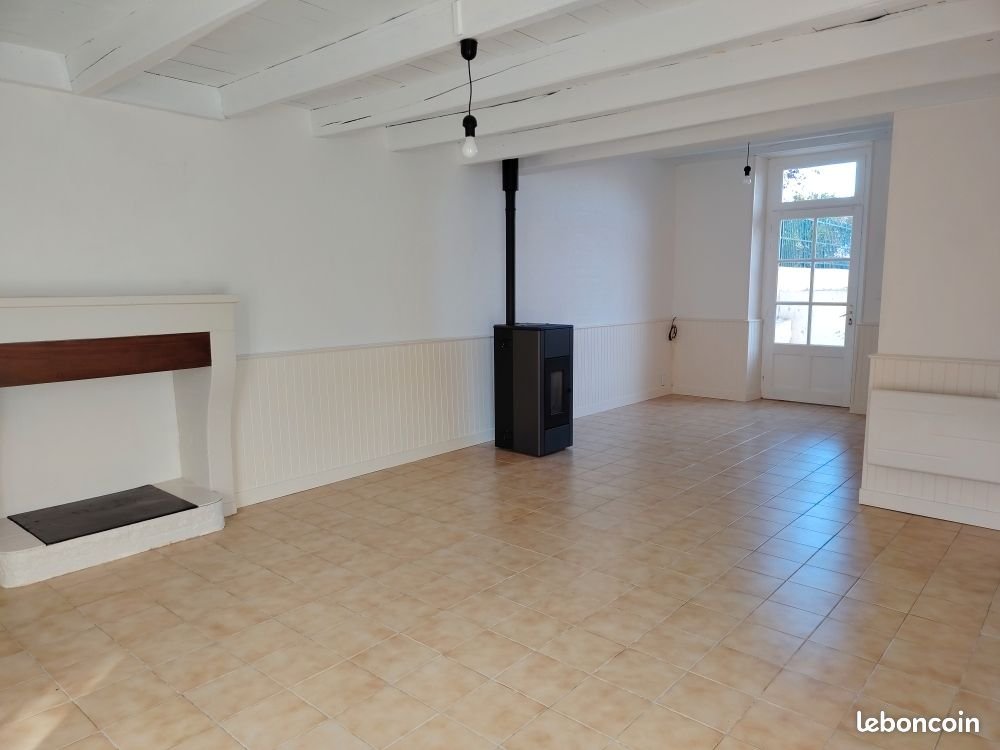 Maison à louer, 98m², Chef-Boutonne