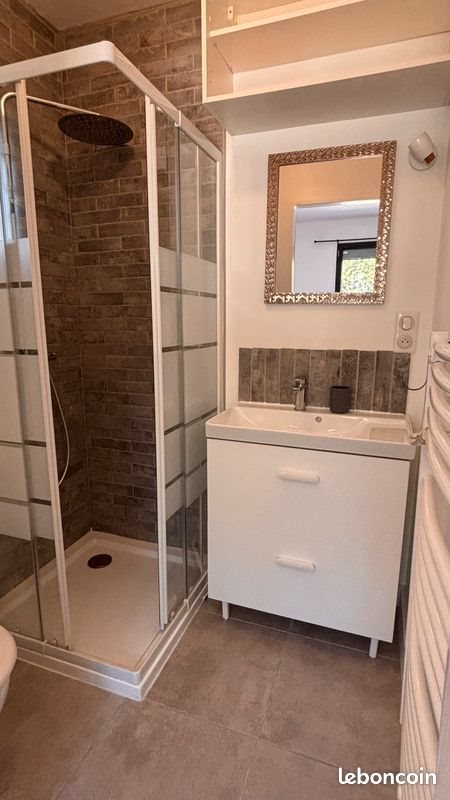Appartement à louer, 32m², Vedène