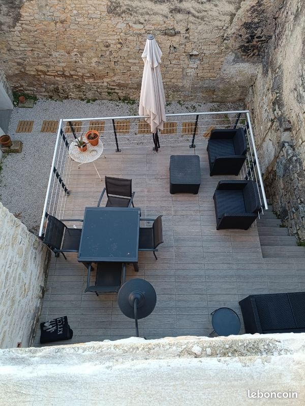 Maison à louer, 100m², Calvisson