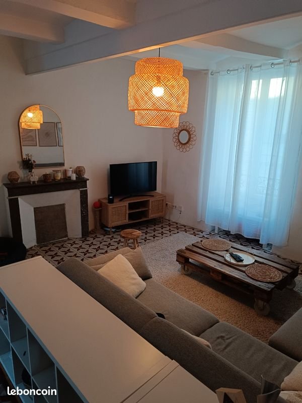 Maison à louer, 100m², Calvisson
