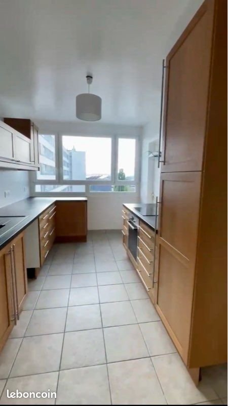 Appartement à louer, 74m², Les Clayes-sous-Bois