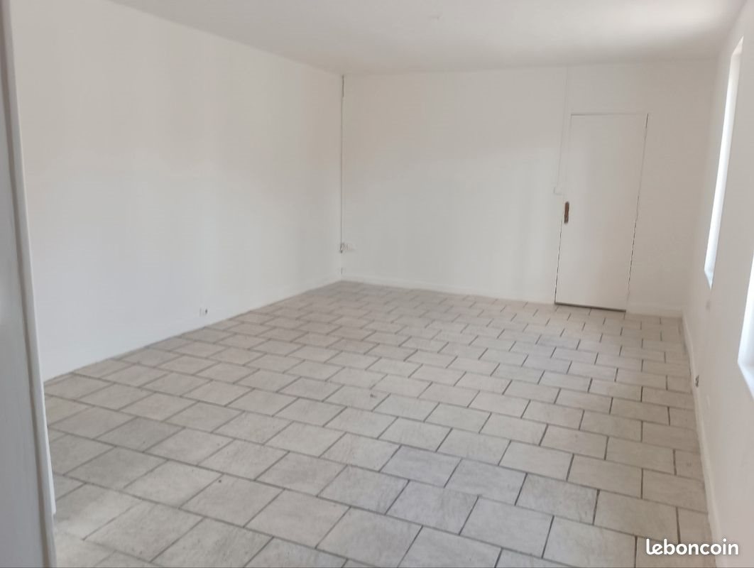Maison à vendre, 41m², Jussy