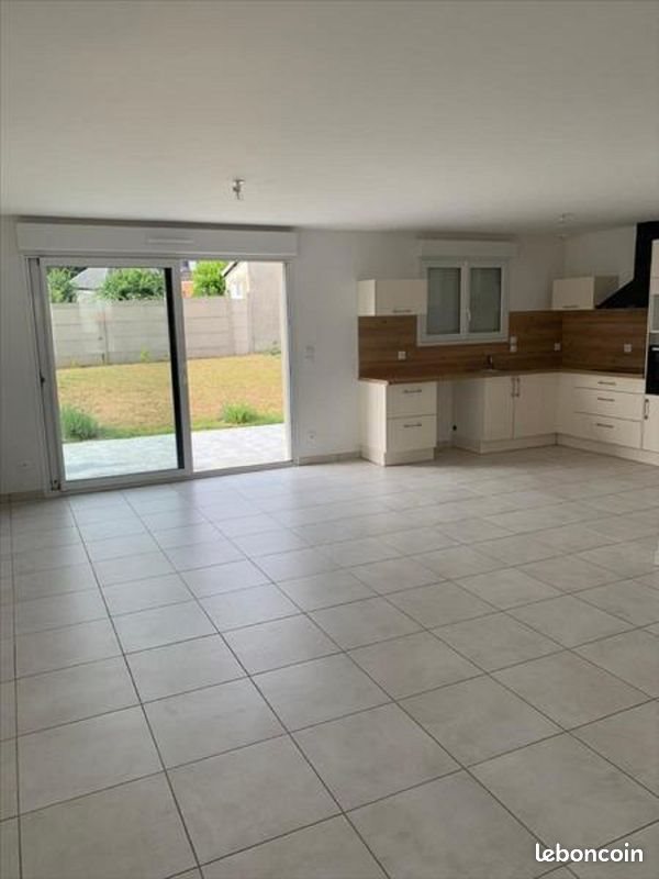 Maison à louer, 75m², Fontvieille