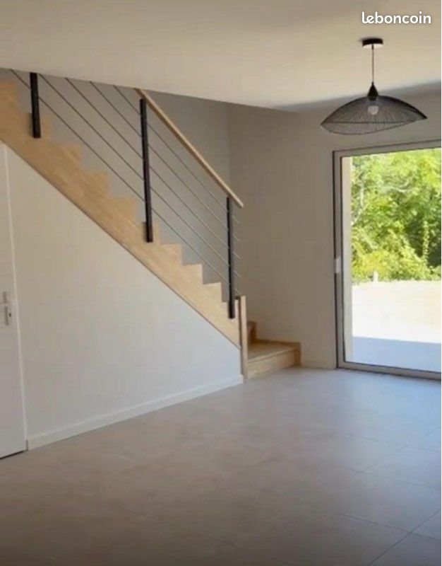 Maison à louer, 75m², Songeons
