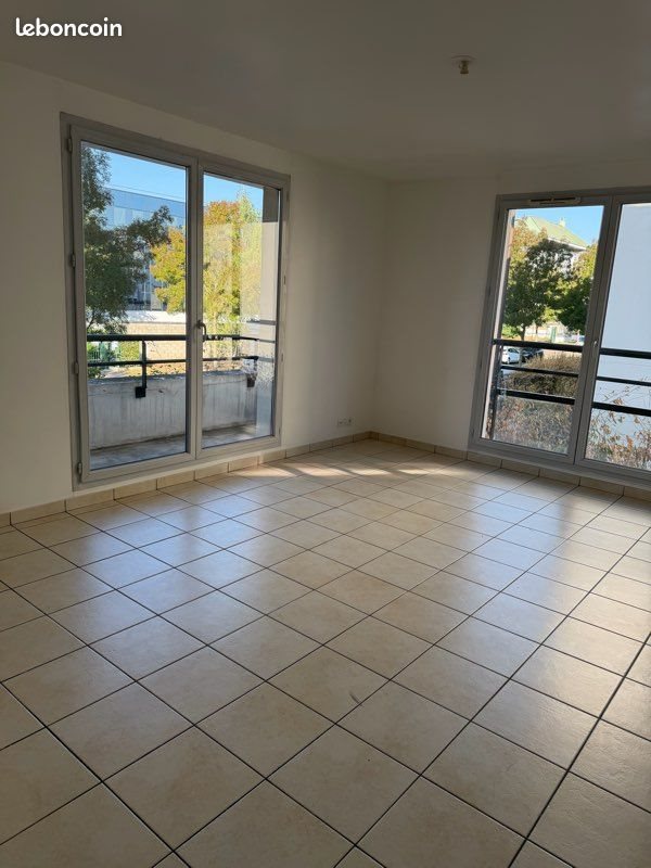 Appartement à louer, 66m², Mantes-la-Jolie