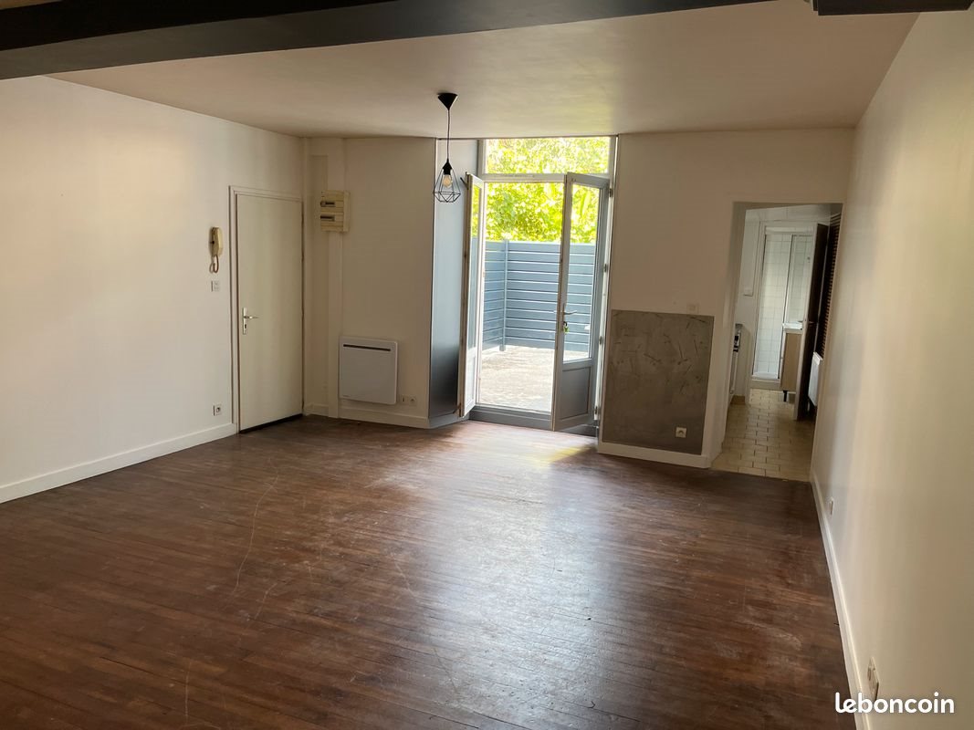 Appartement à louer, 34m², Saint-Jean-d'Angély
