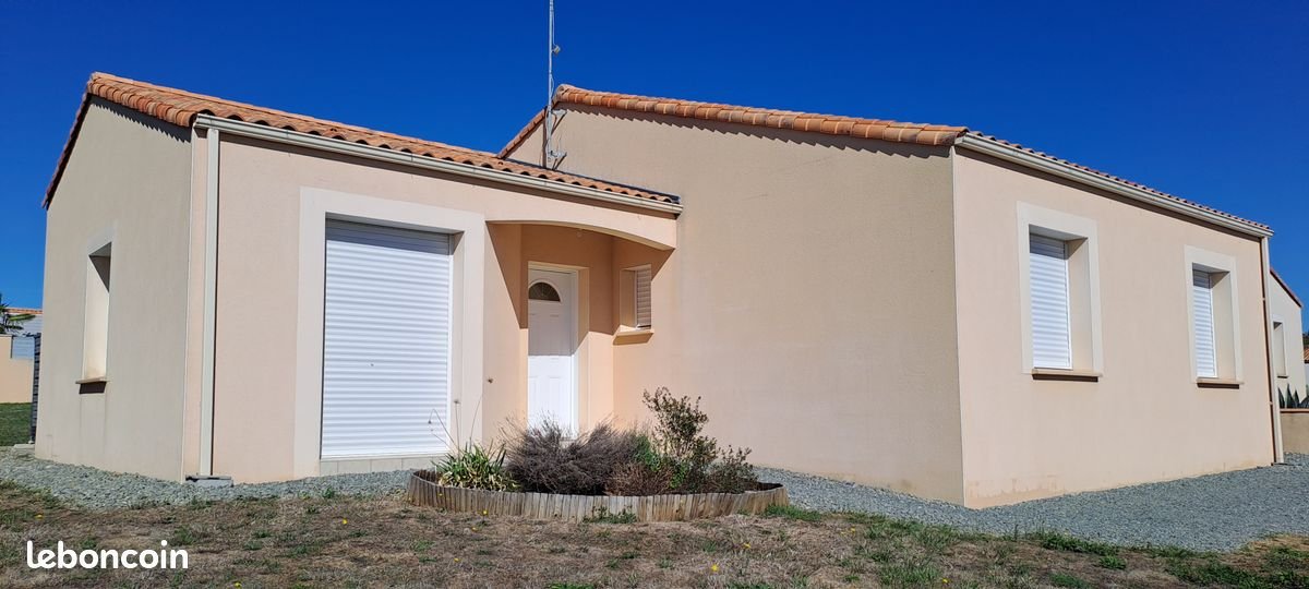 Maison à louer, 87m², Saint-Prouant
