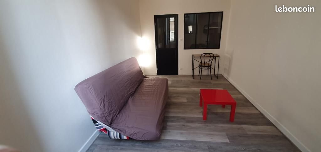 Appartement à louer, 23m², Aurillac