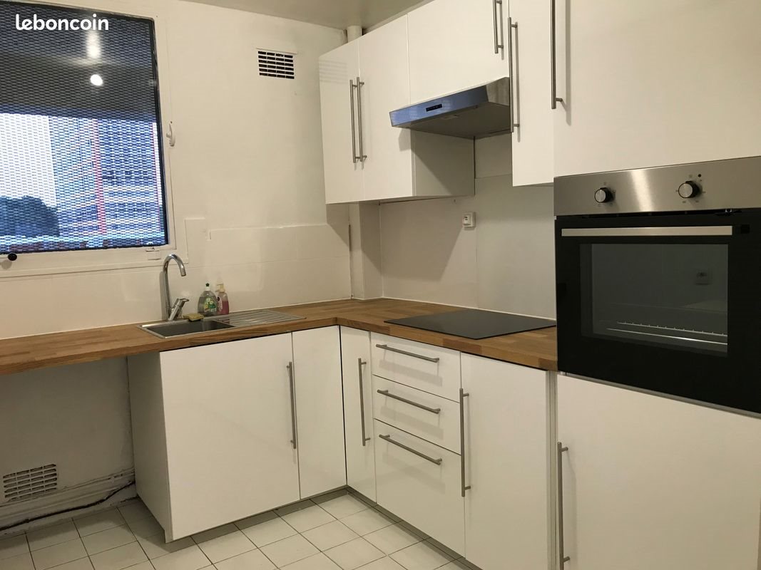 Appartement à louer, 68m², Massy