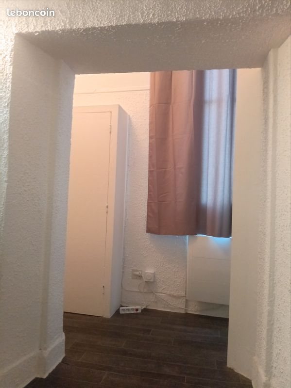 Appartement à louer, 17m², Châtel-Guyon