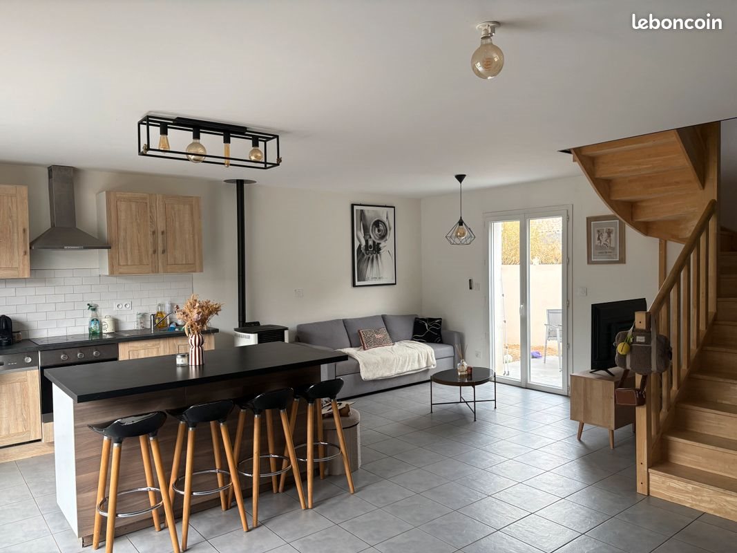 Maison à vendre, 87m², Labastidette