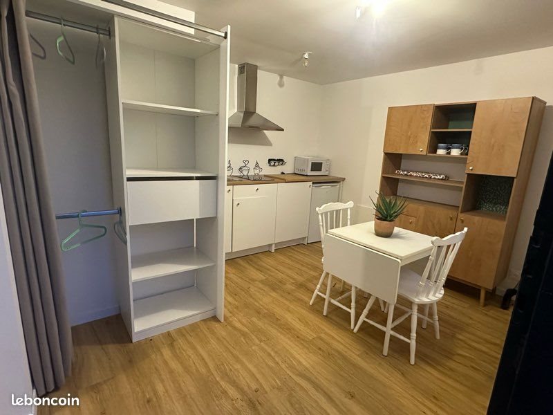 Appartement à louer, 26m², Saint-Manvieu-Norrey