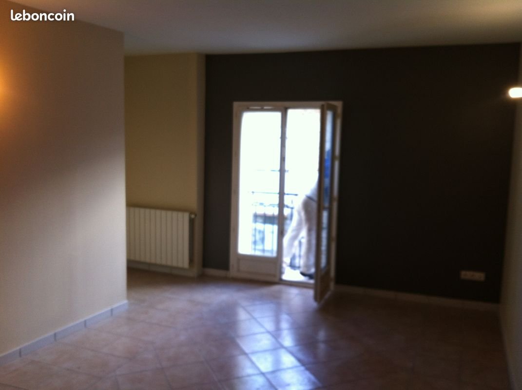 Appartement à louer, 50m², Jonquières-Saint-Vincent