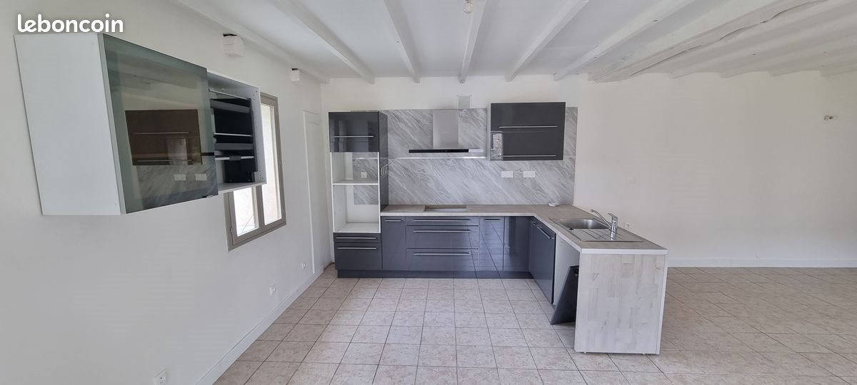 Appartement à louer, 75m², Pontpoint