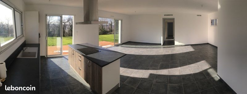 Maison à louer, 111m², Arbus