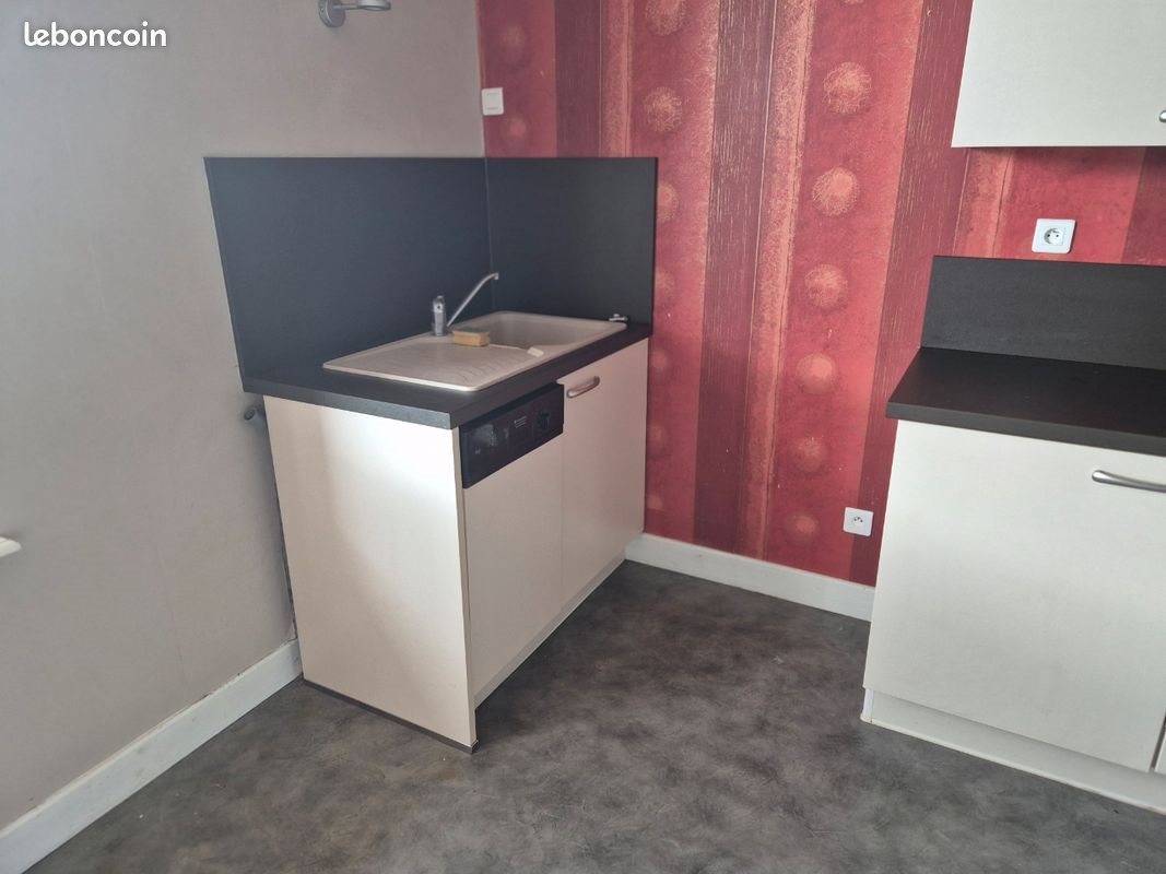 Appartement à louer, 55m², Maisons-du-Bois-Lièvremont