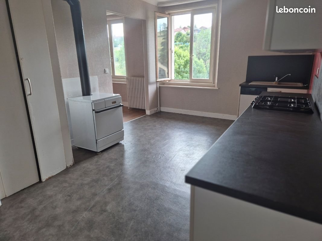 Appartement à louer, 55m², Maisons-du-Bois-Lièvremont