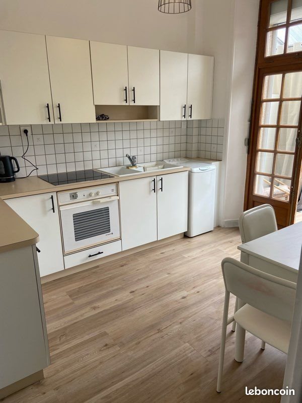Appartement à louer, 48m², Fougères
