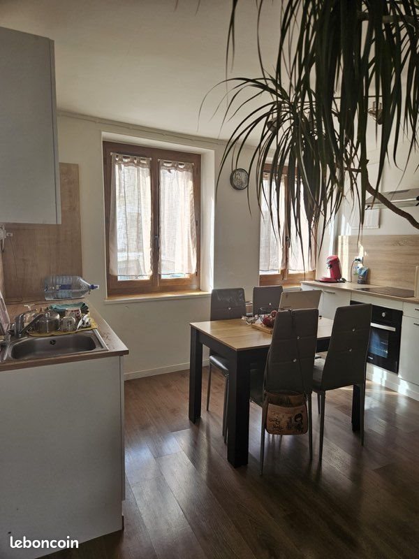 Maison à louer, 60m², Donzy