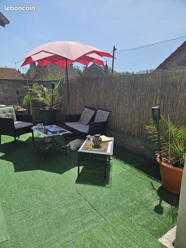 Maison à louer, 60m², Donzy