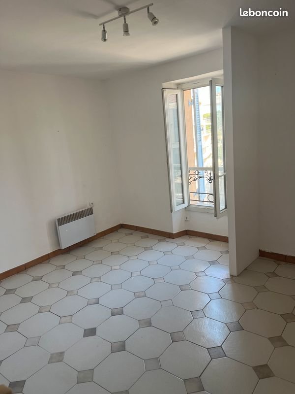 Appartement à louer, 35m², Istres