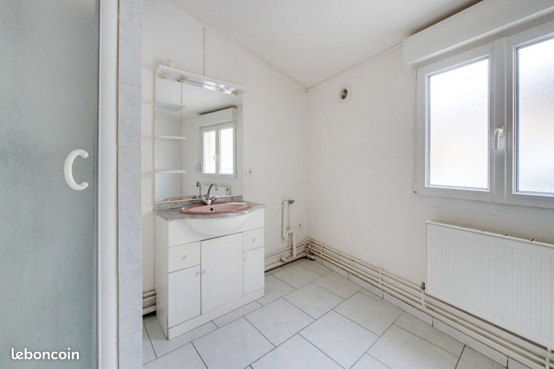 Appartement à louer, 67m², Bourlon