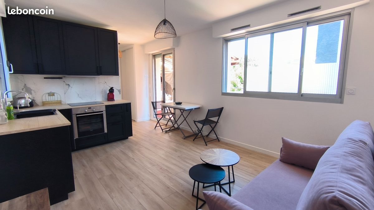 Appartement à louer, 25m², Saint-Laurent-du-Var