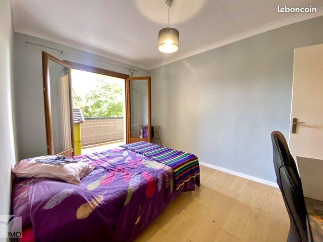 Appartement à louer, 70m², Bastia