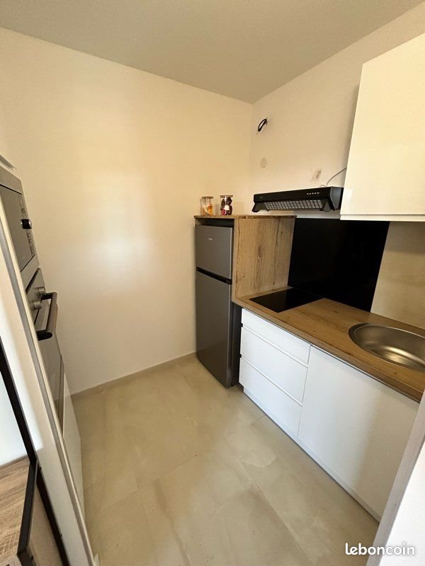 Appartement à louer, 32m², Vallauris