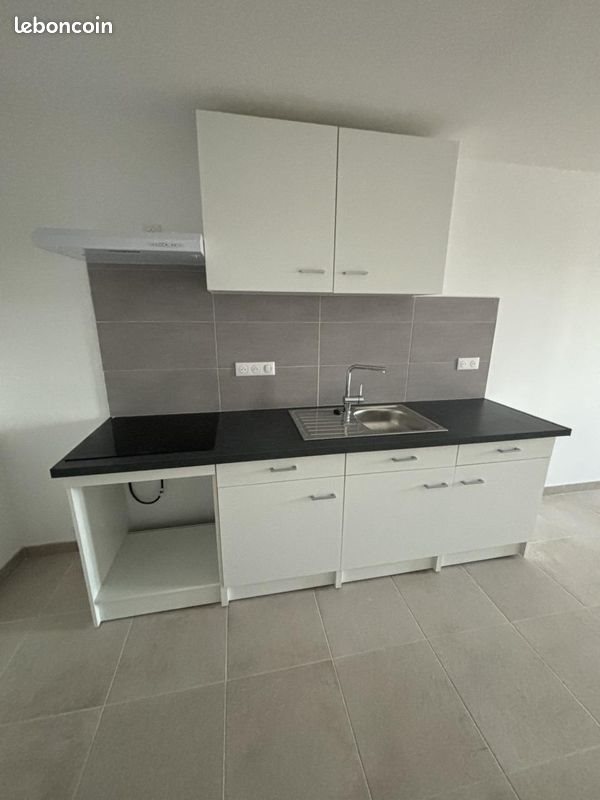 Appartement à louer, 38m², Alès