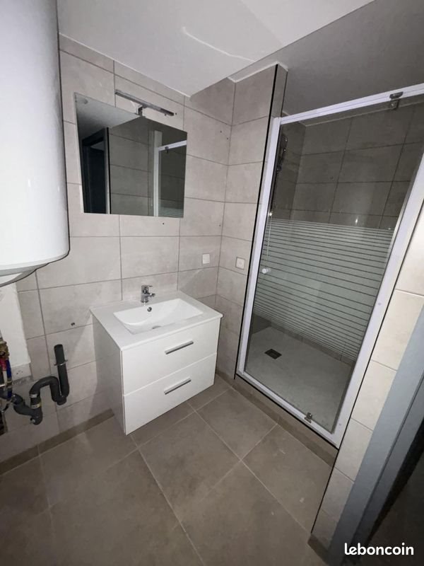 Appartement à louer, 38m², Alès
