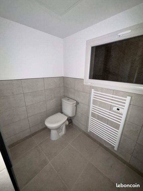 Appartement à louer, 38m², Alès