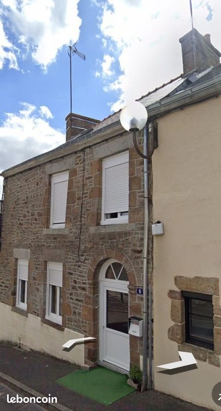 Maison à louer, 76m², Montenay