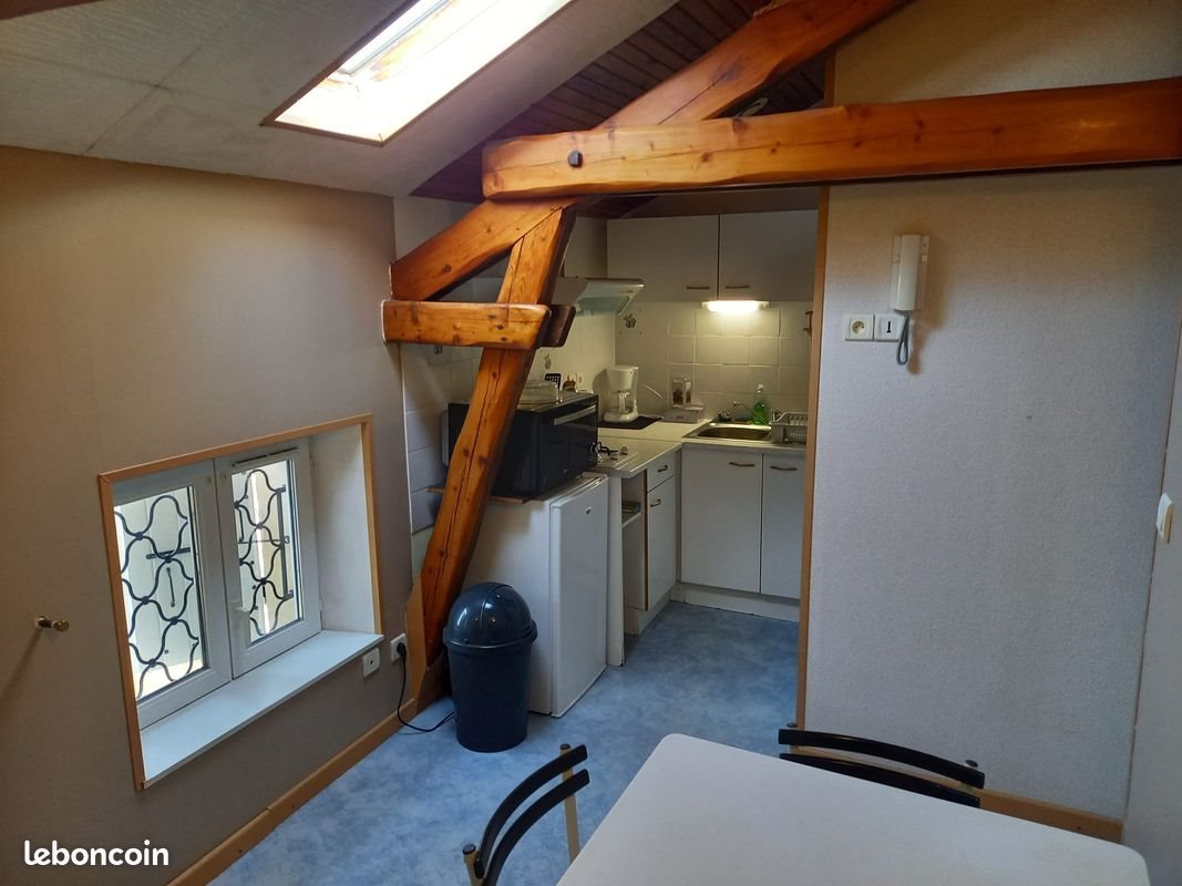 Appartement à louer, 23m², Montélier