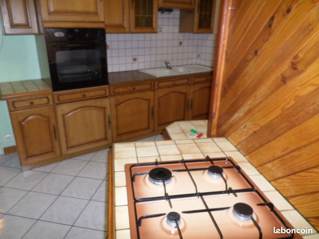 Appartement à louer, 67m², Montreux-Château