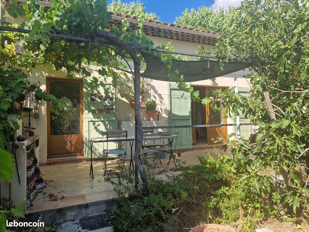 Maison à vendre, 88m², Saint-Martin-de-la-Brasque