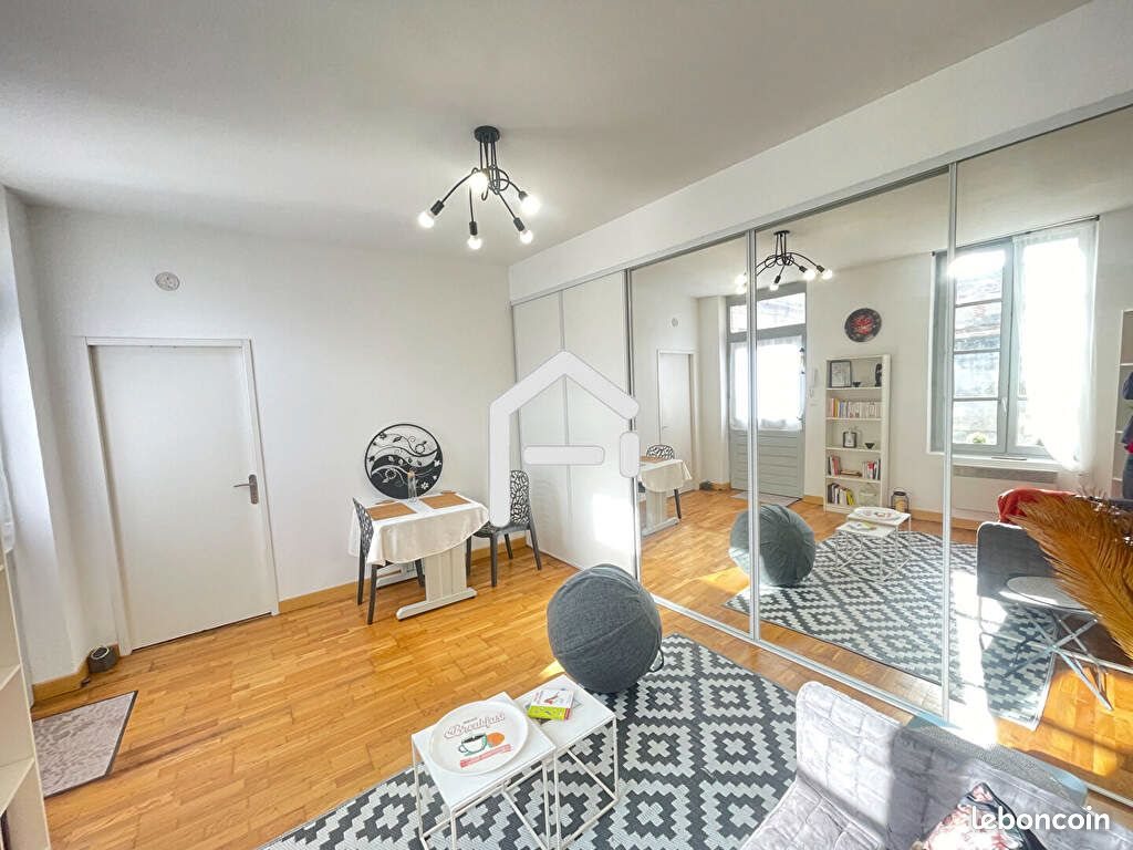 Appartement à louer, 33m², Auterive