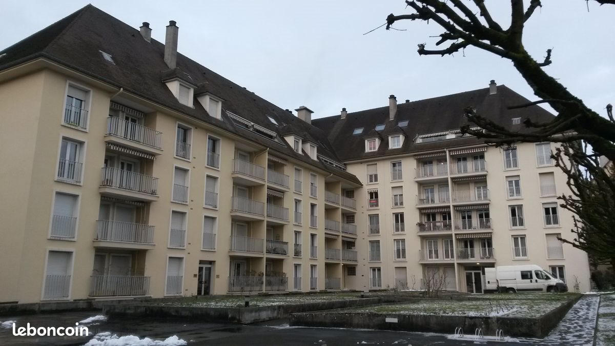 Appartement à louer, 49m², Lons-le-Saunier