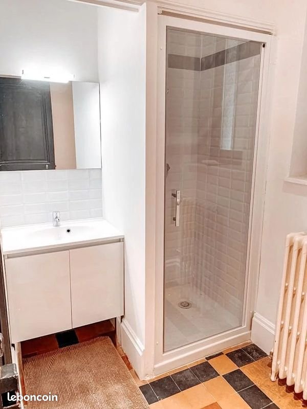 Appartement à louer, 18m², Écully
