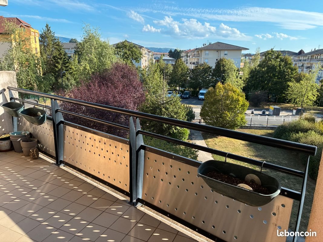 Appartement à louer, 126m², Saint-Julien-en-Genevois