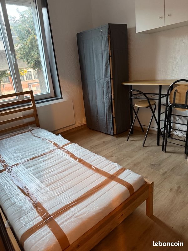Appartement à louer, 15m², Lille
