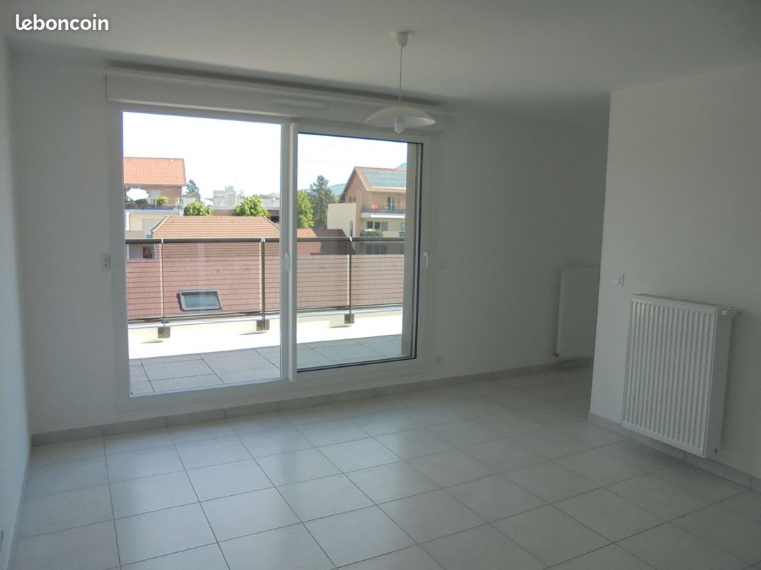Appartement à louer, 34m², Ville-la-Grand