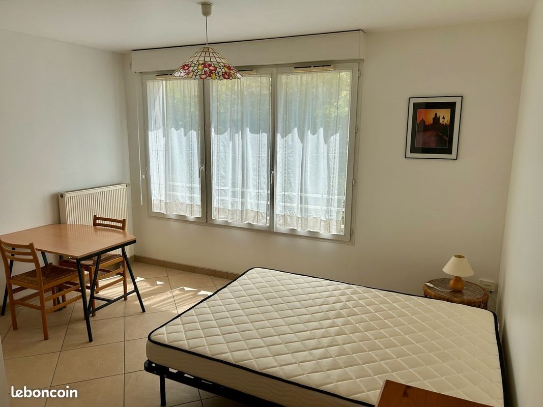 Appartement à louer, 20m², Rueil-Malmaison