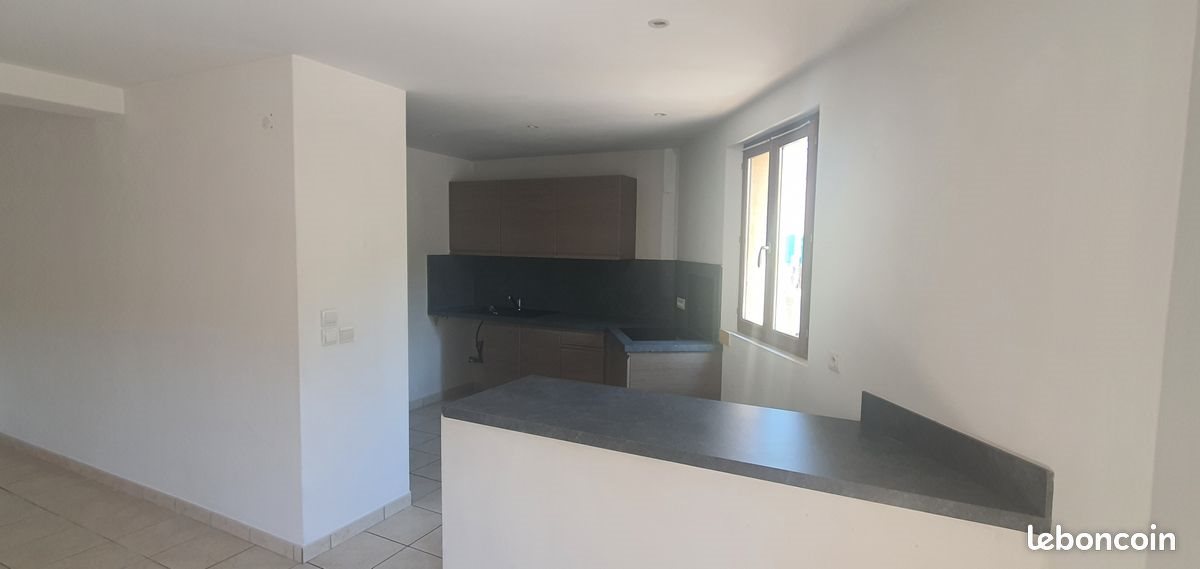 Appartement à louer, 95m², Roquebrune-sur-Argens