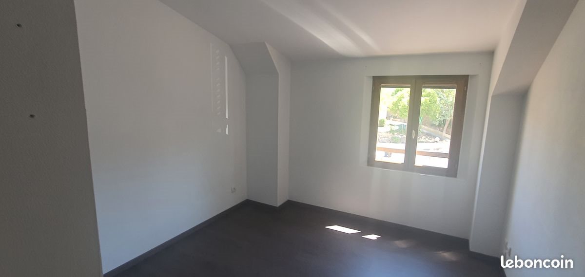 Appartement à louer, 95m², Roquebrune-sur-Argens