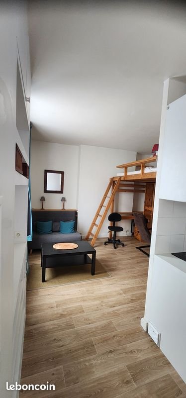 Appartement à louer, 24m², Paris 15ème