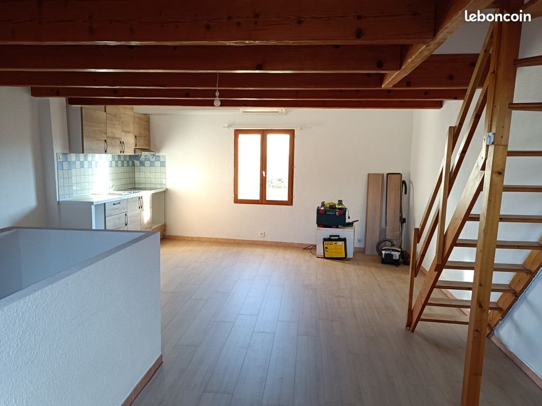 Appartement à louer, 55m², Trets