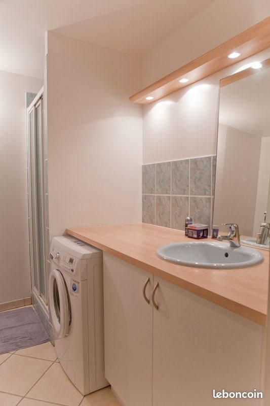 Appartement à louer, 43m², Trets